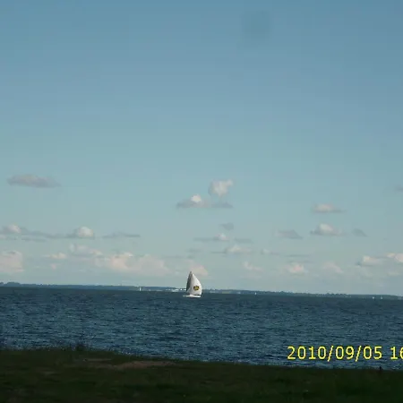 בית הארחה Haus Edelweiss בינץ